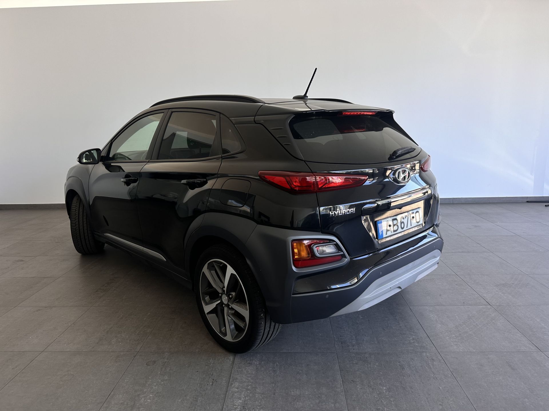 HYUNDAI KAUAI 1.0 T-GDi Premium+Vermelho