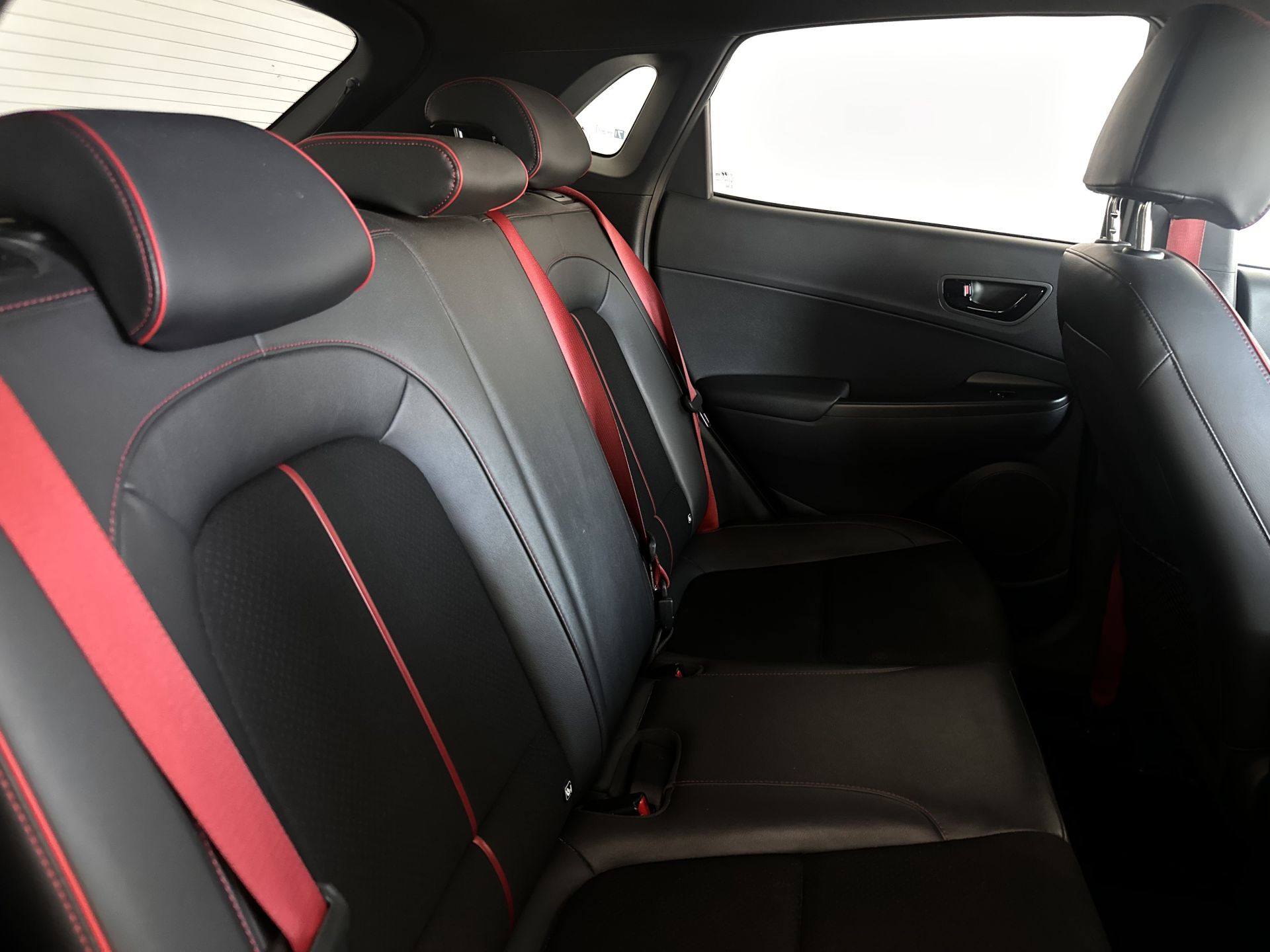 HYUNDAI KAUAI 1.0 T-GDi Premium+Vermelho