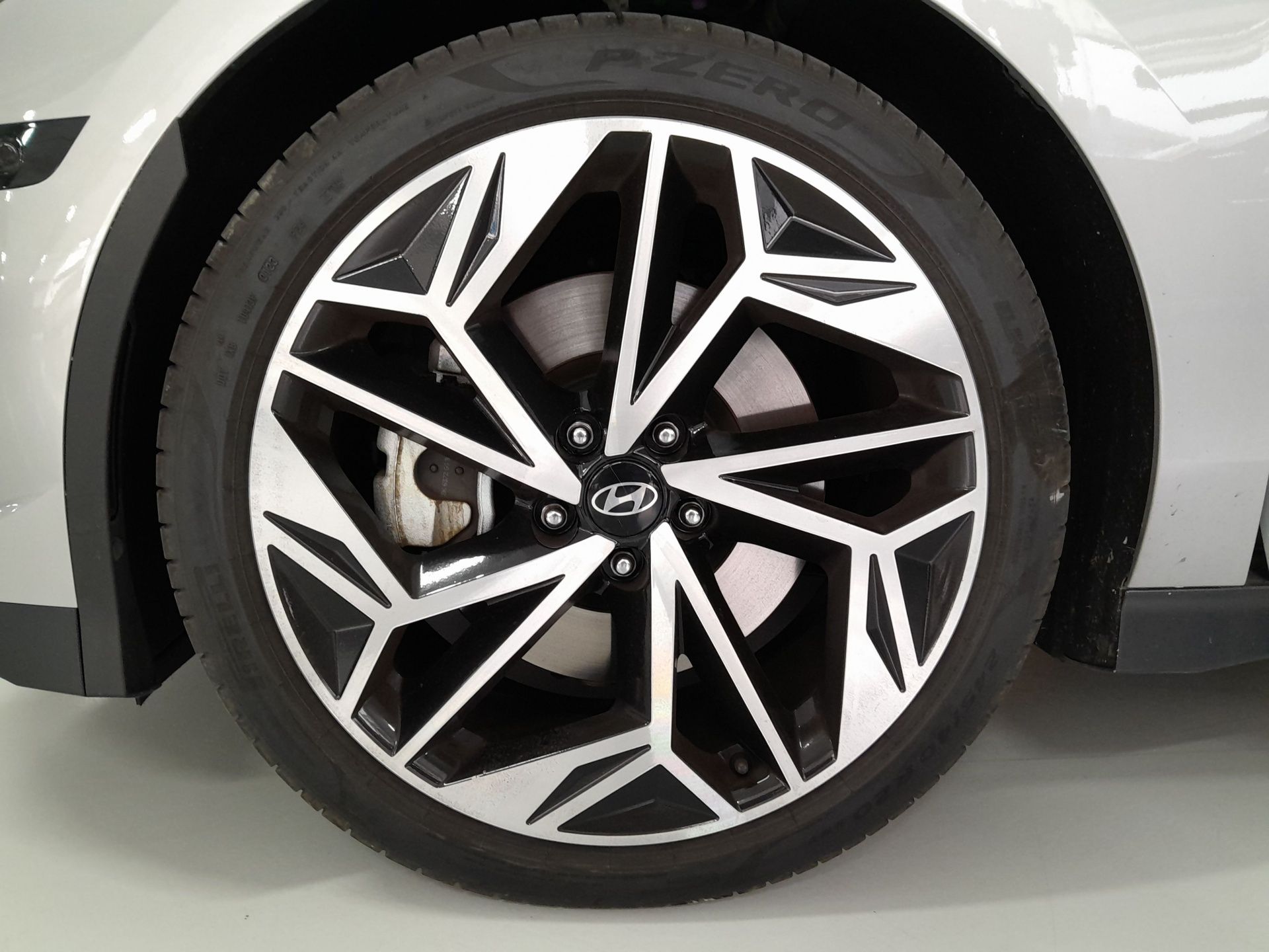 HYUNDAI IONIQ 6 Vanguard 77kW MY23