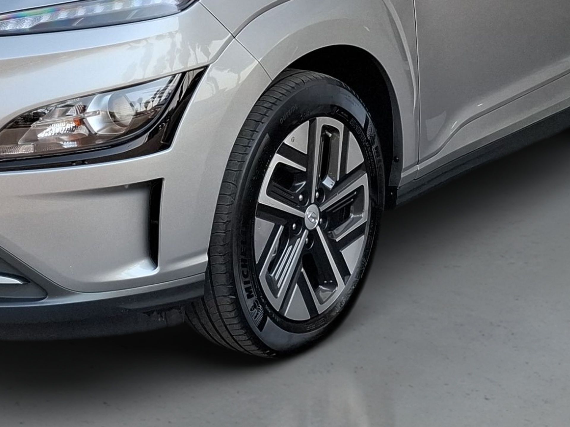 HYUNDAI KAUAI Vanguard EV 64kw MY23 + TMS