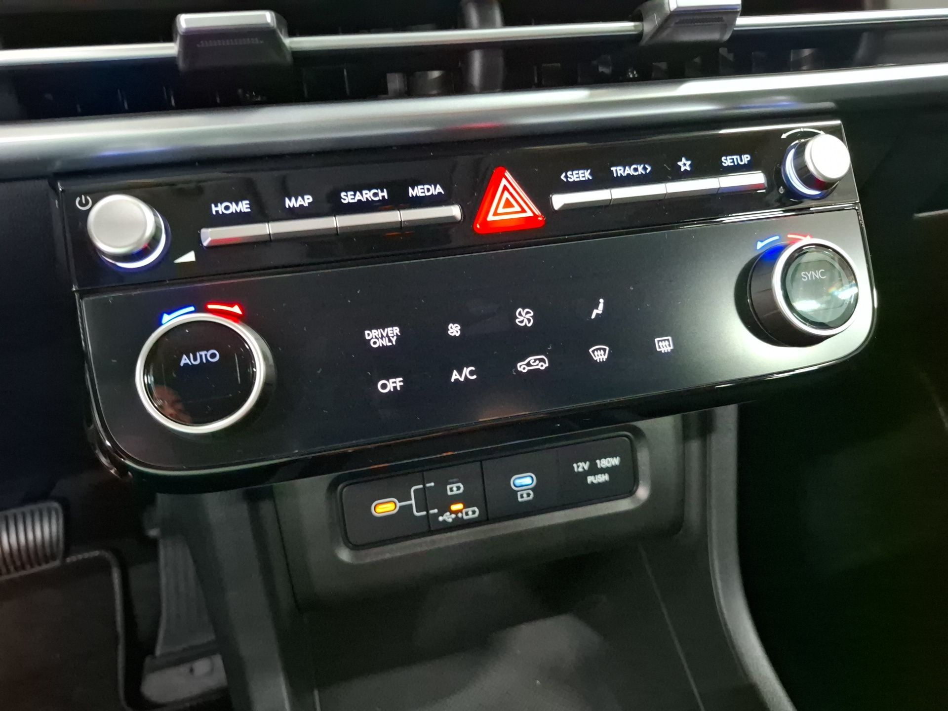 HYUNDAI TUCSON HEV 1.6 TGDI AT Premium MY26